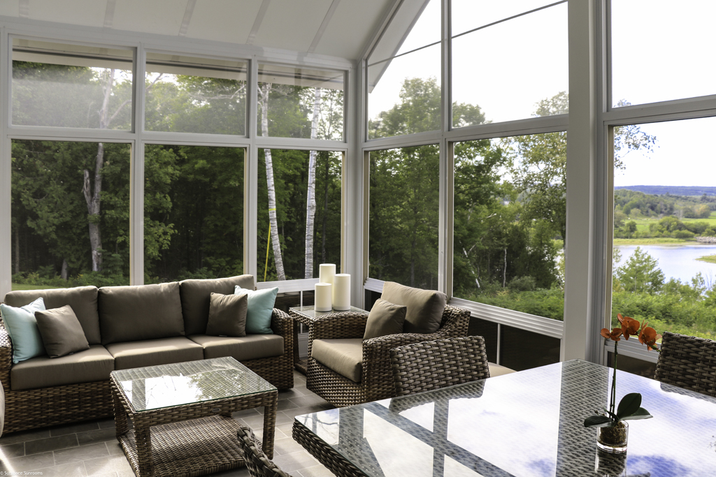 Three season sunrooms Distinctive Sunrooms